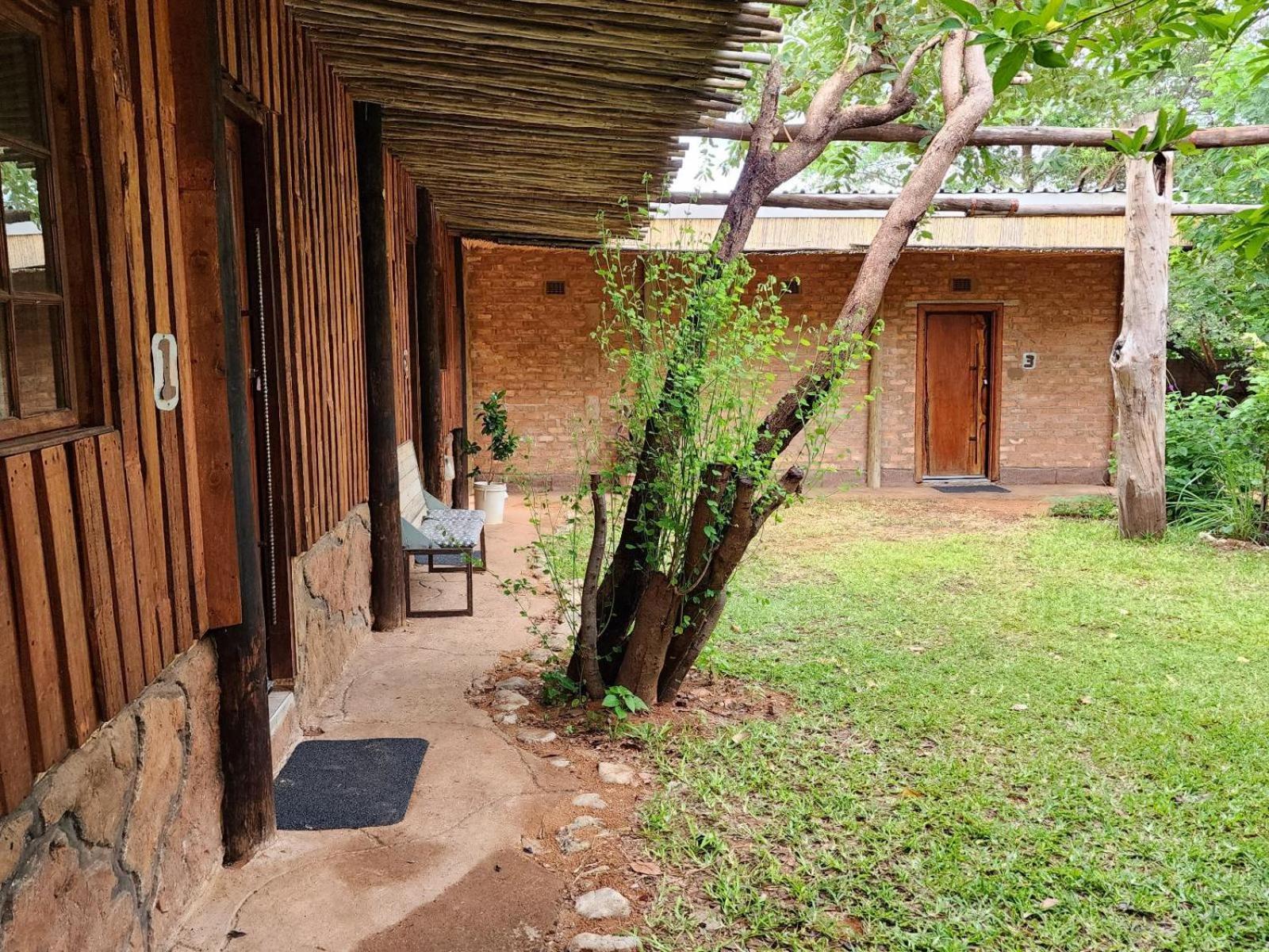Nxabii Cottages Kasane Habitación foto