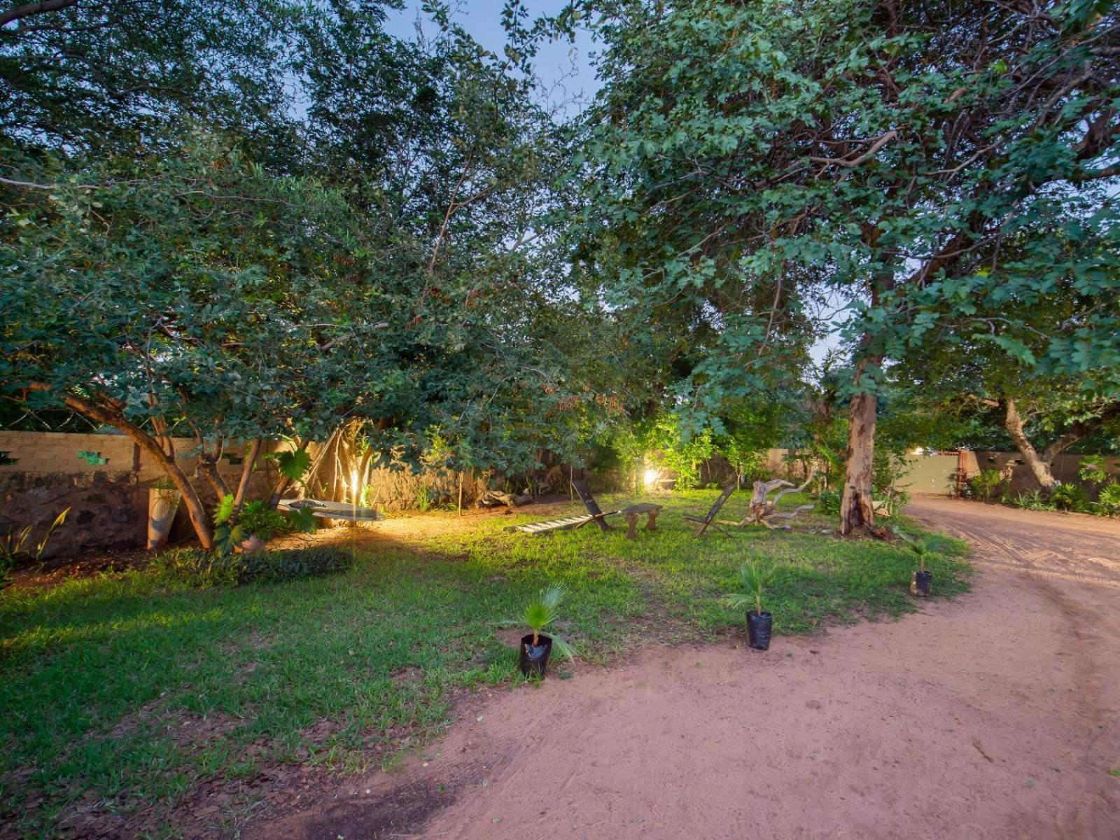 Nxabii Cottages Kasane Exterior foto